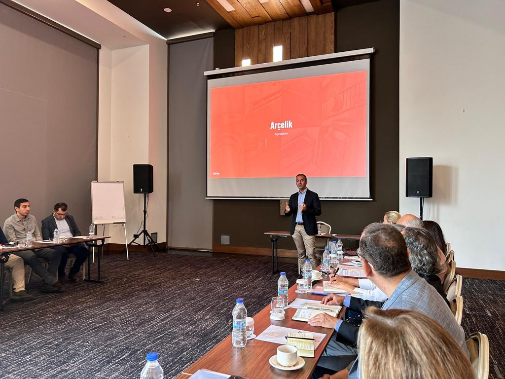 Arçelik Buzdolabı ve Çamaşır Makinası Manisa İşletmesi'ne firma ziyareti yapılmıştır. Arçelik Buzdolabı ve Çamaşır Makinası Manisa İşletmesi'ne firma ziyareti yapılmıştır.